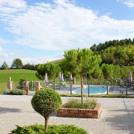 Cascina Castagneto Hotel CastellʼAlfero Екстериор снимка