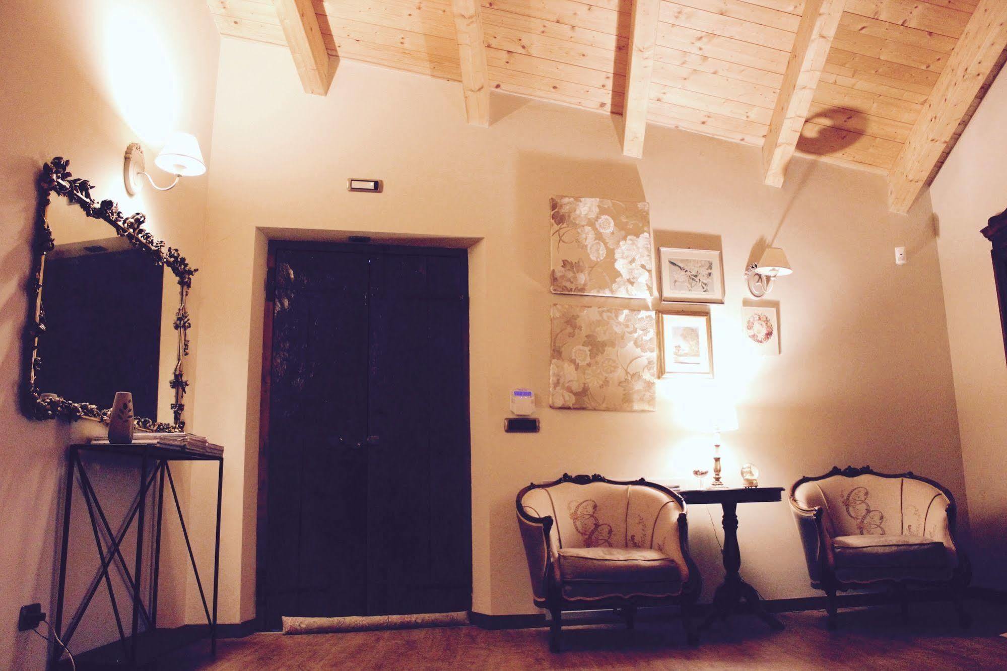 Cascina Castagneto Hotel CastellʼAlfero Екстериор снимка