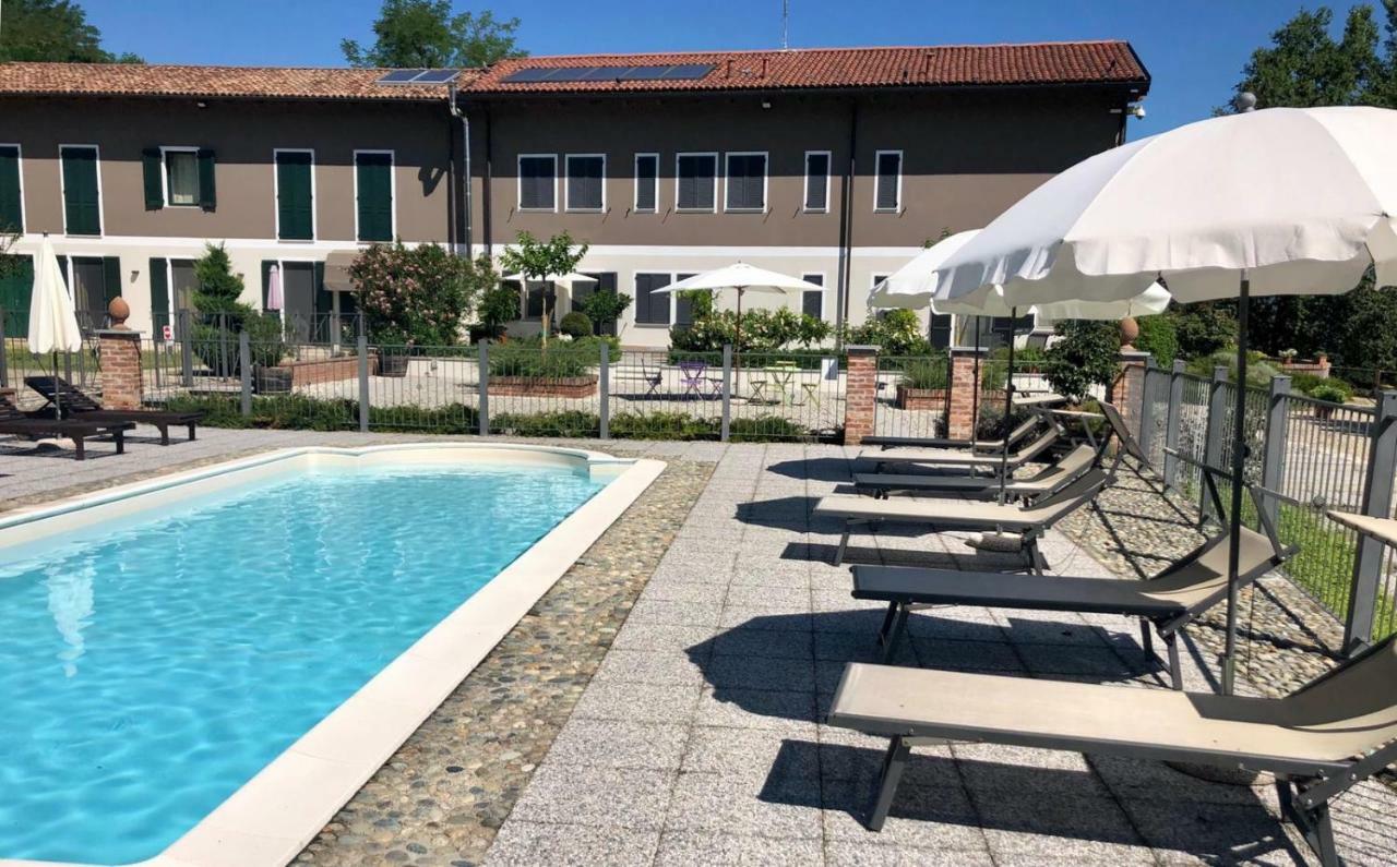 Cascina Castagneto Hotel CastellʼAlfero Екстериор снимка